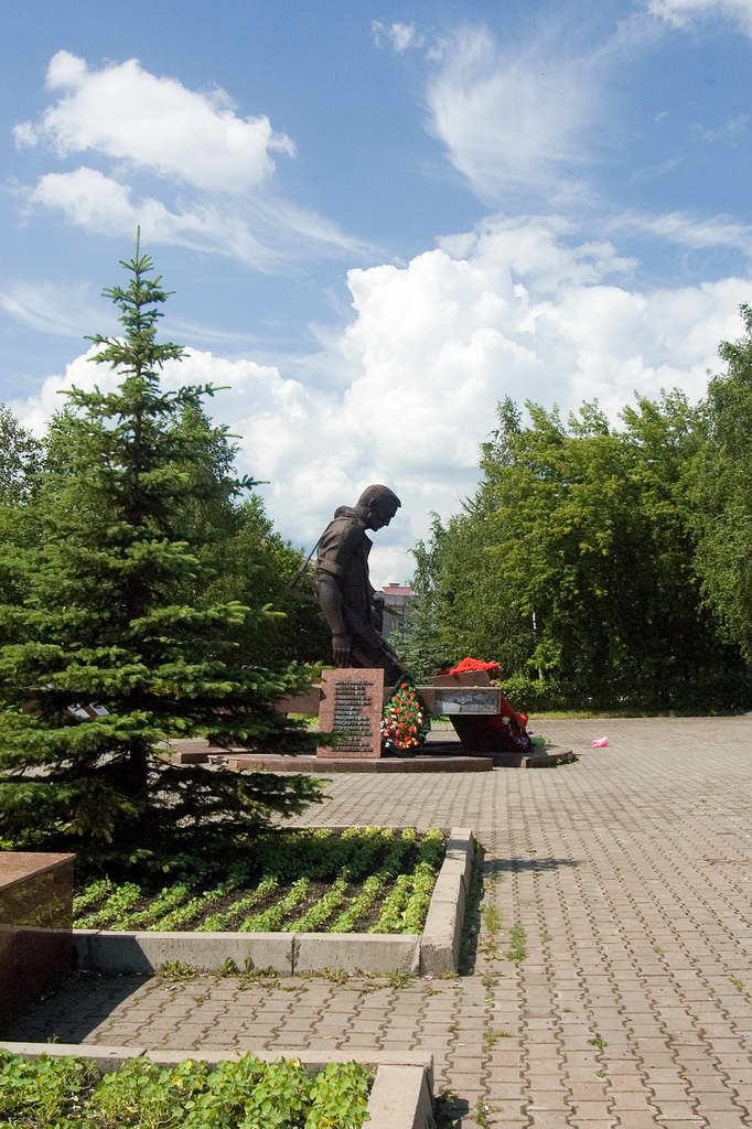 Нижний Тагил - Памятник жертвам локальных конфликтов