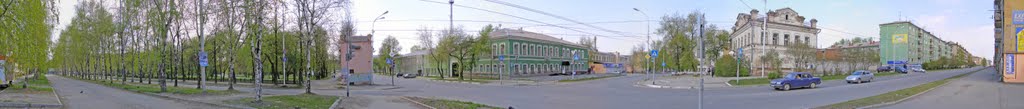 Перекрёсток Карла Маркса - Первомайская