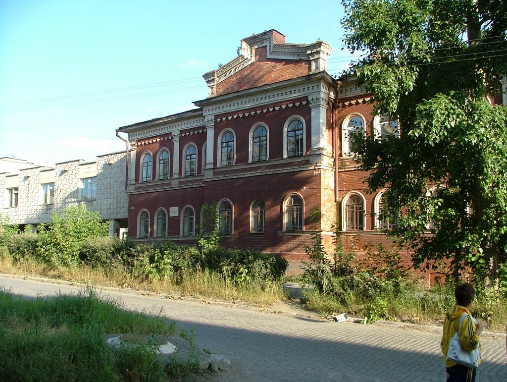 Нижний Тагил - Здание церковно-приходской школы Введенской церкви