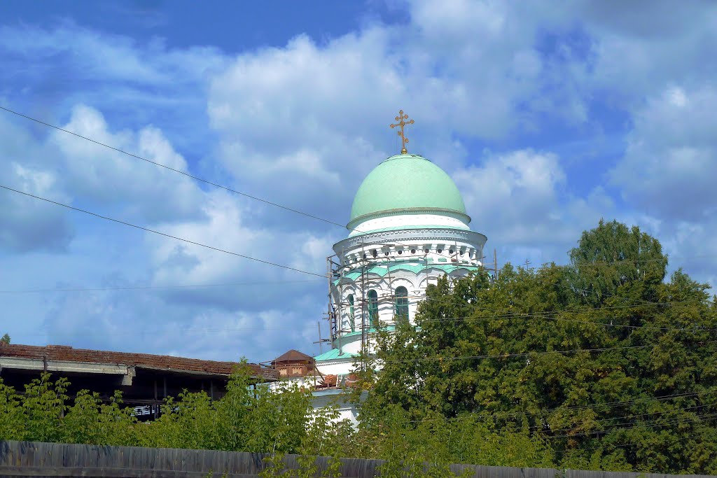 Нижняя Салда. Купол храма Александра Невского.