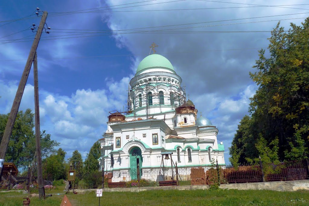 Нижняя Салда. Храм Александра Невского.