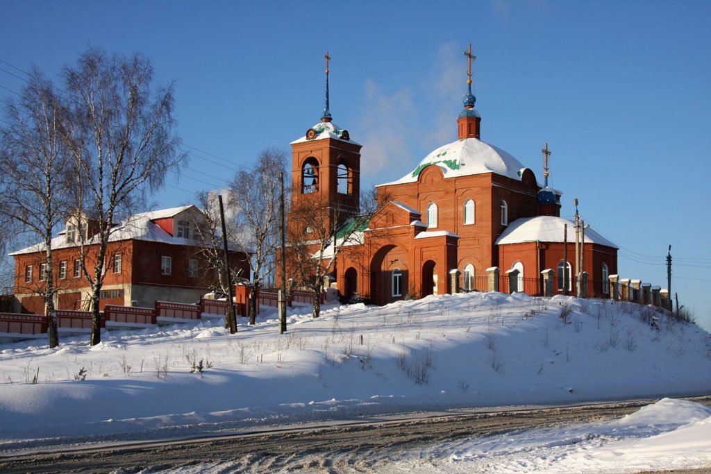 Храм в Первоуральске. Church in Pervouralsk