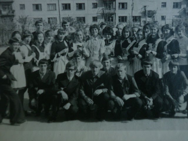 10"Б"  Май 1974 года. Пока все живы..
