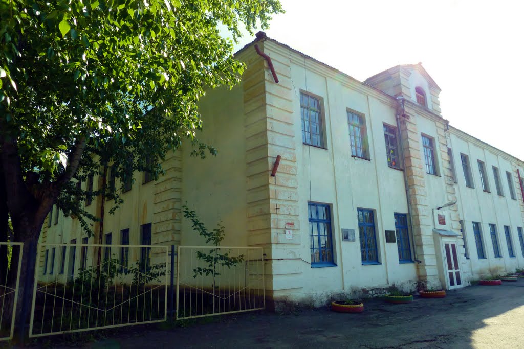 Талица. Средняя школа.