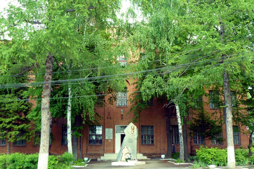 Талица. Техникум, здесь учился Кузнецов (Пауль Зиберт).