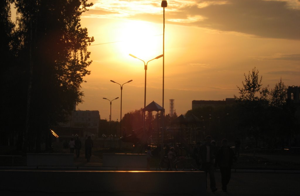 2008:05:16 21:00:40