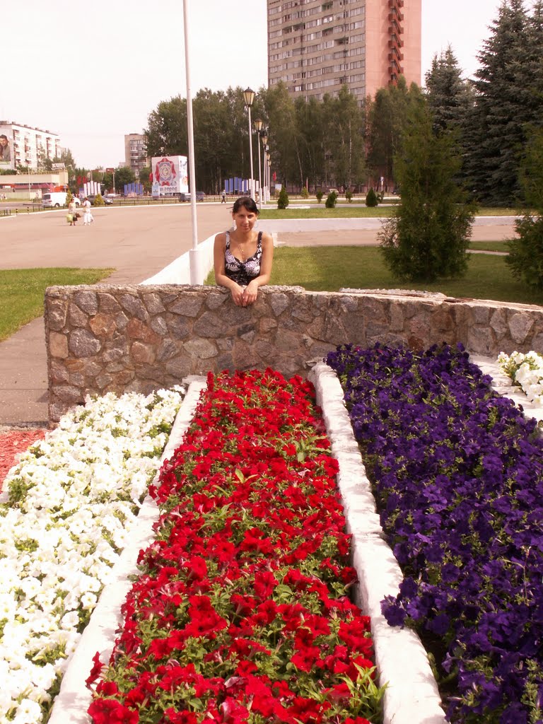 Любимая в цветах...