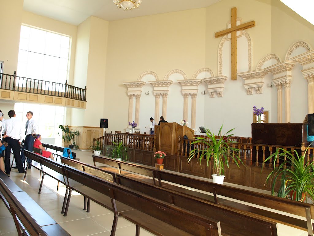 Budenovsk. Church inside.
