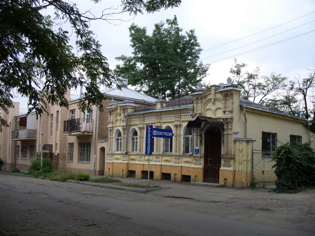 Старый дом на Октябрьской
