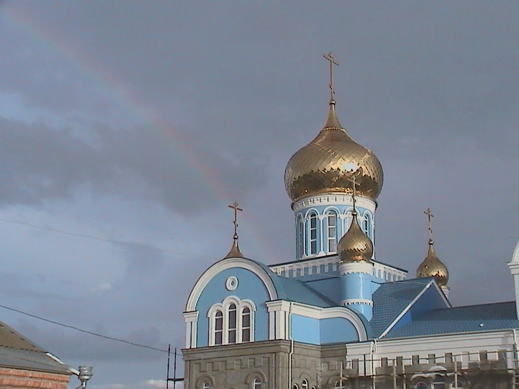 Вид на строящийся храм в с.Дивное