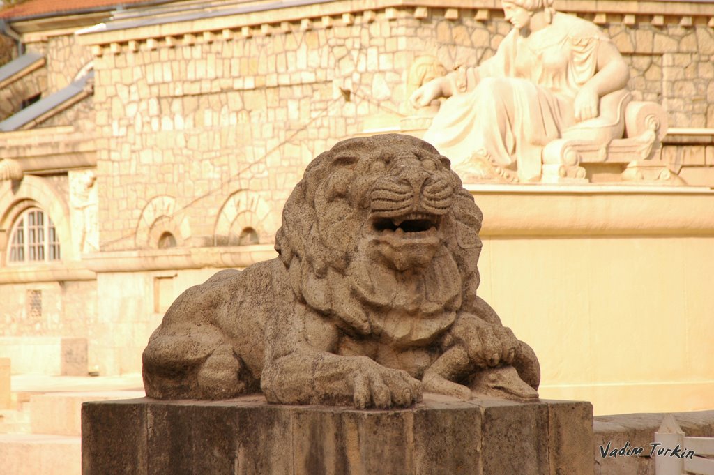 Лев