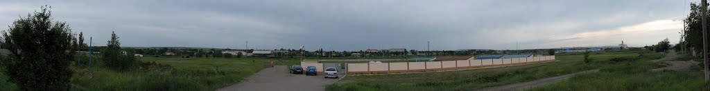 Панорама. Курсавка. Въезд в стадион. Справа элеватор, переезд, больница + роддом, слева ЖДВ.