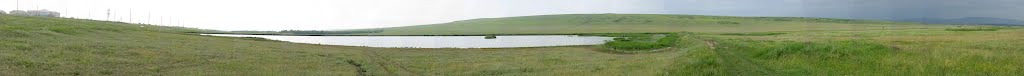 Панорама. Курсавка. Вид на школу и пруд и лиман и воровсколесские горы.