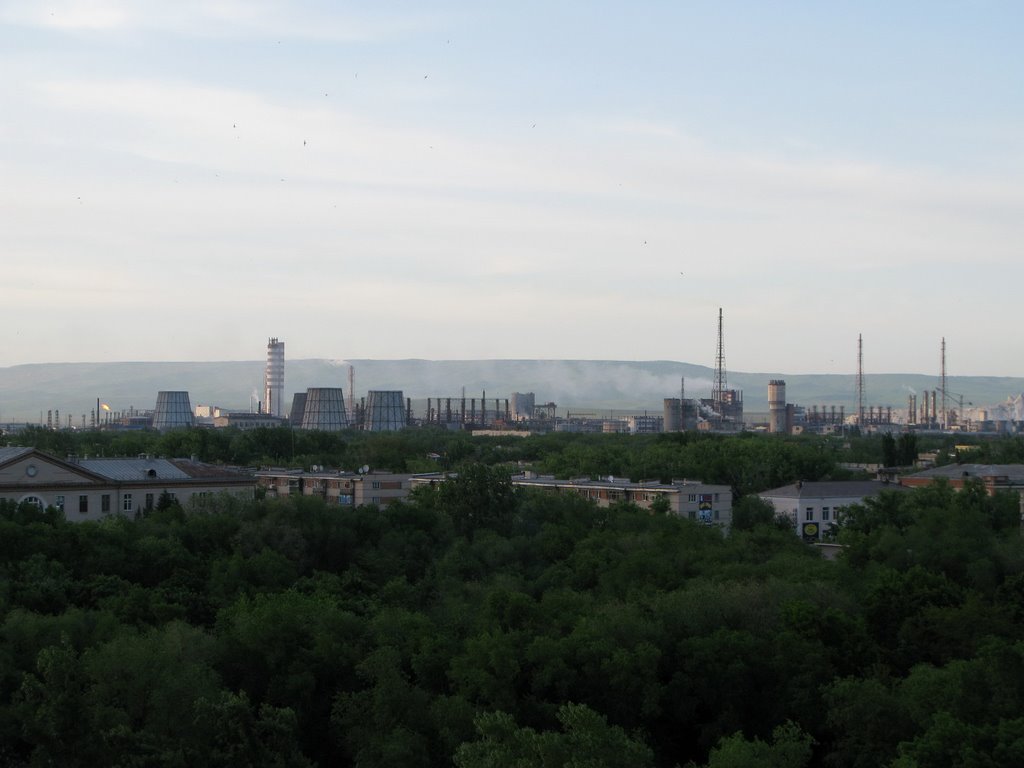 Вид на Заводы Азот, Арнест