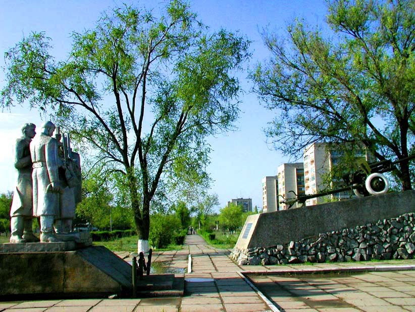 "Пушка", памятник воинам