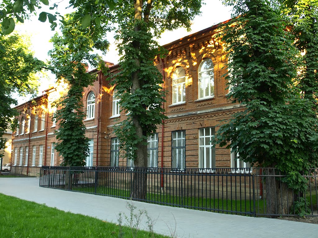 The state medical academy.