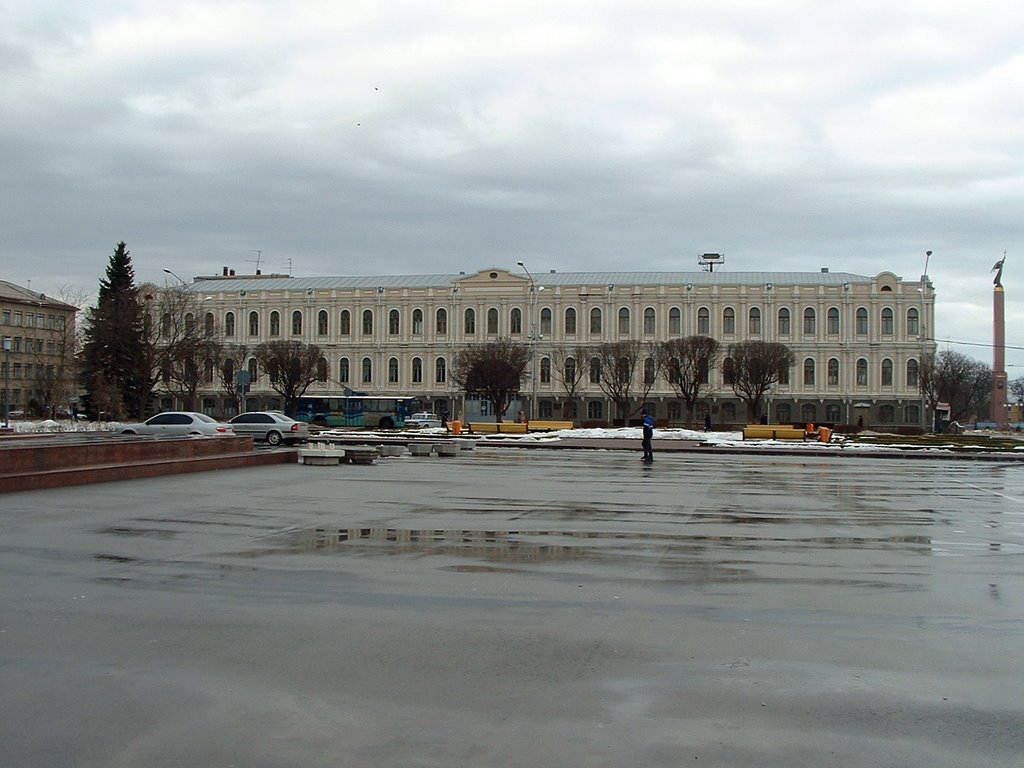 Lenin square, museum of local lore