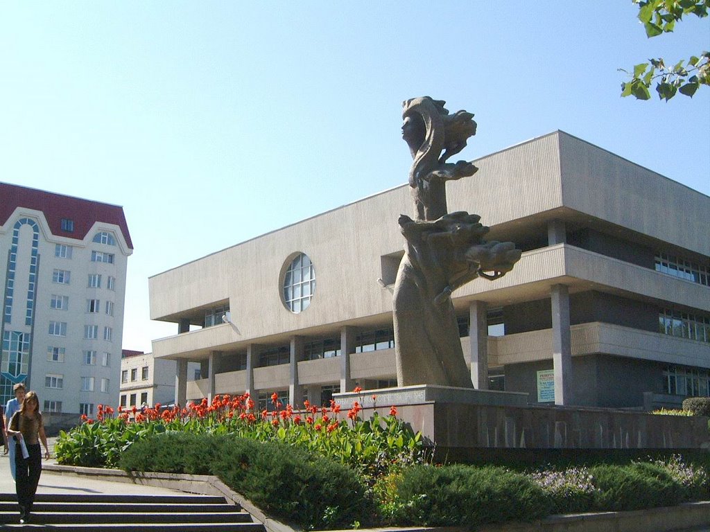pioneer palace