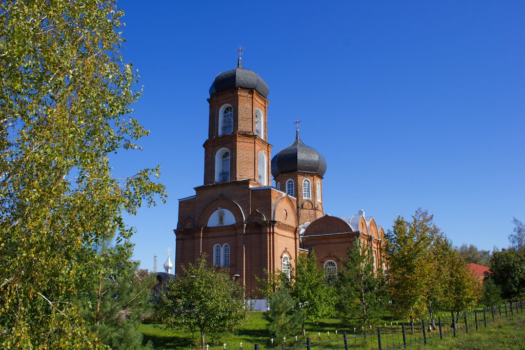 Храм