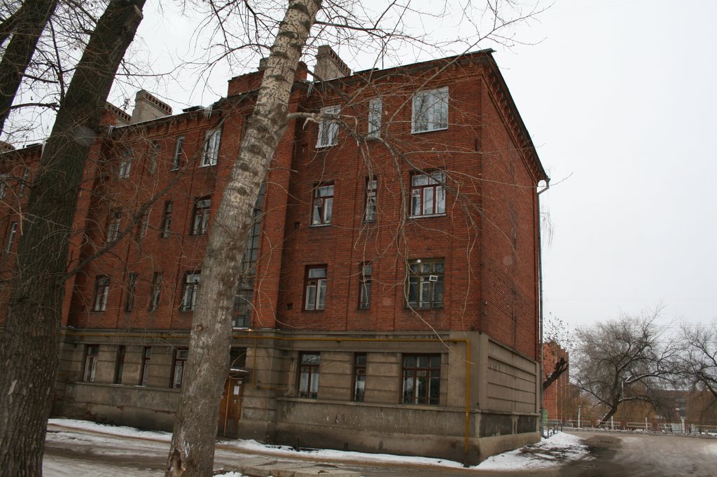Oktyabrskaya str.