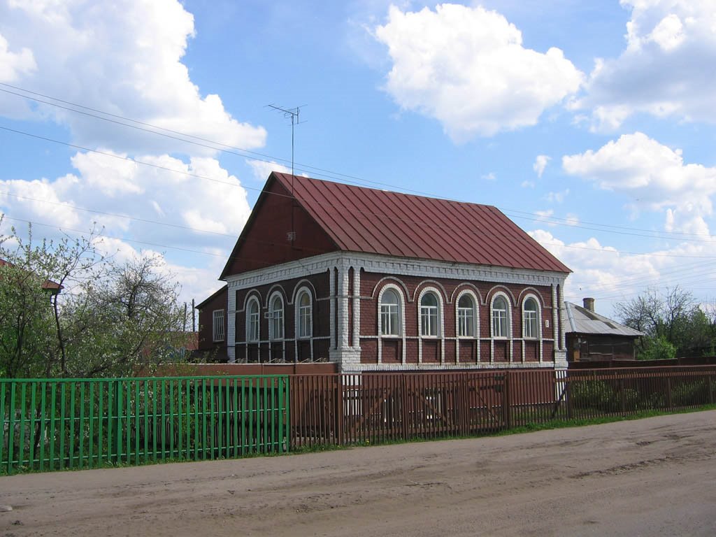 Красноармейская ул., дом местного жителя