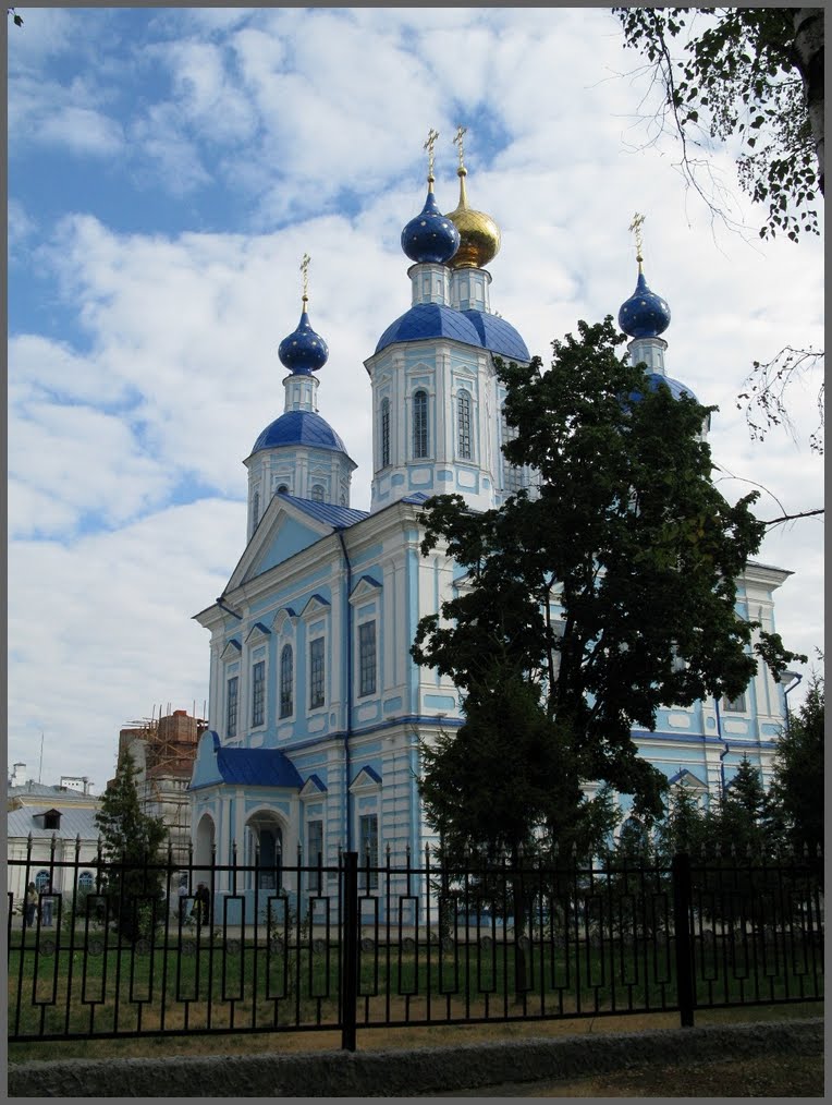 Тамбов. Храм на набережной