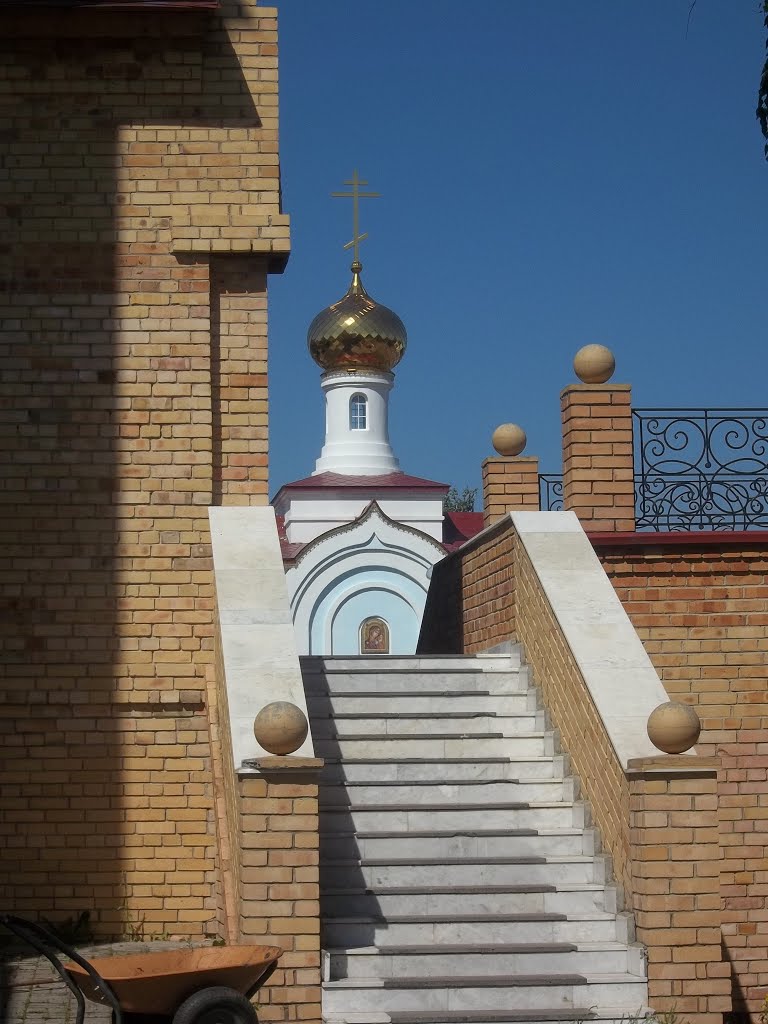 Вид на часовню, церковь Воскресения Христова, п.г.т. Алексеевское, 1996-2008 гг.