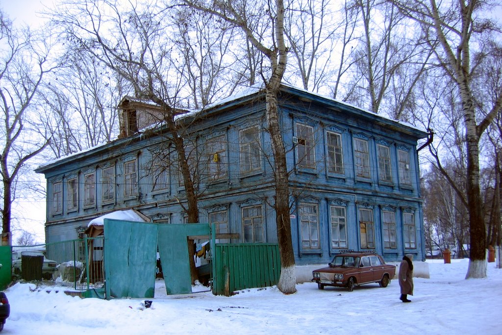 Повседневная жизнь 002. Здание бывшей школы.
