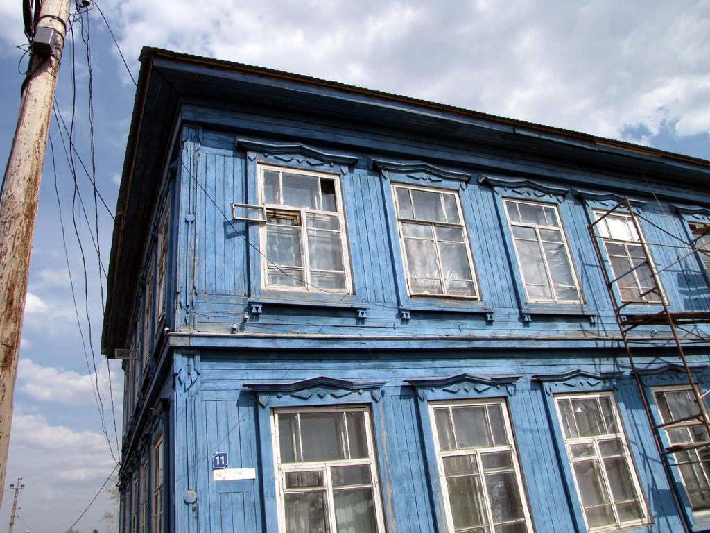 Здание бывшей школы. Bazarnyye Mataki, Tatarstan (Russia)