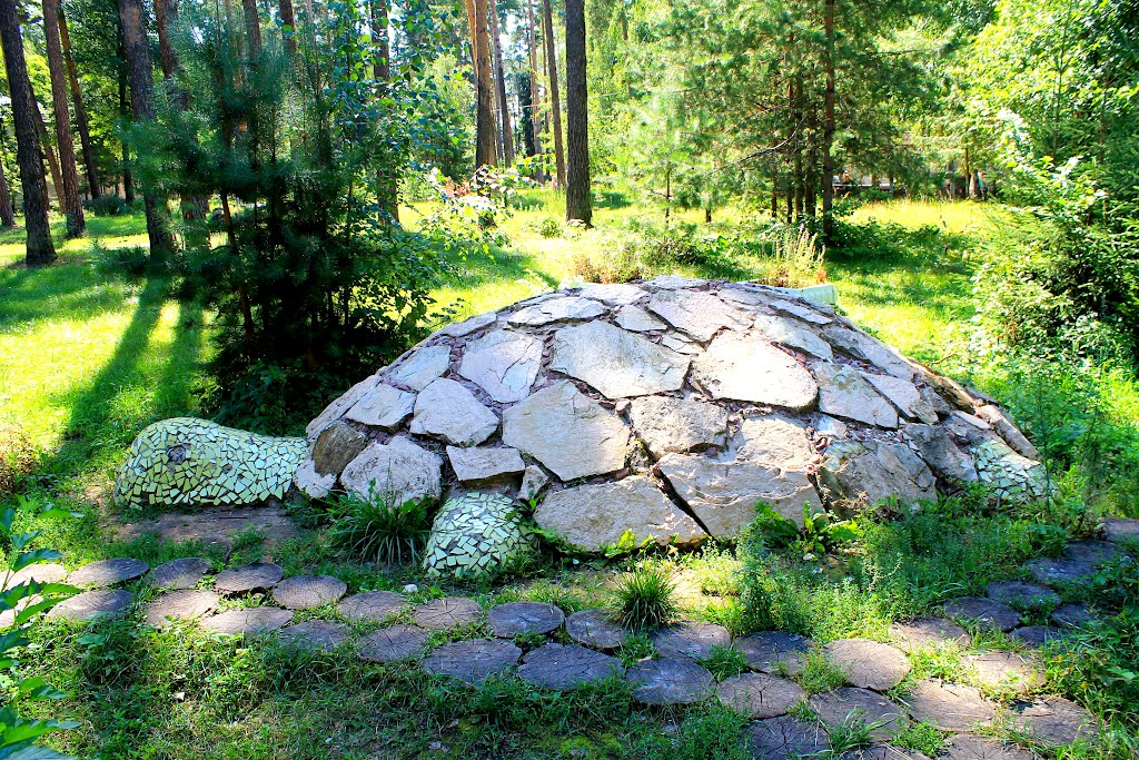 Каменная черепаха