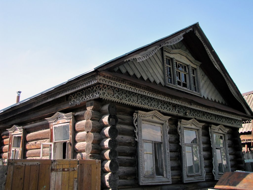 Старый дом. Верхний Услон.  Verkhiy Uslon, Tatarstan (Russia)