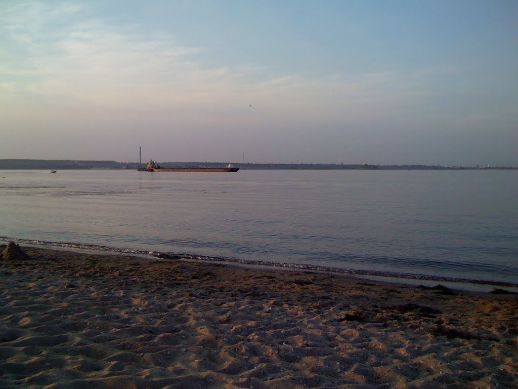 Verhniy Uslon beach