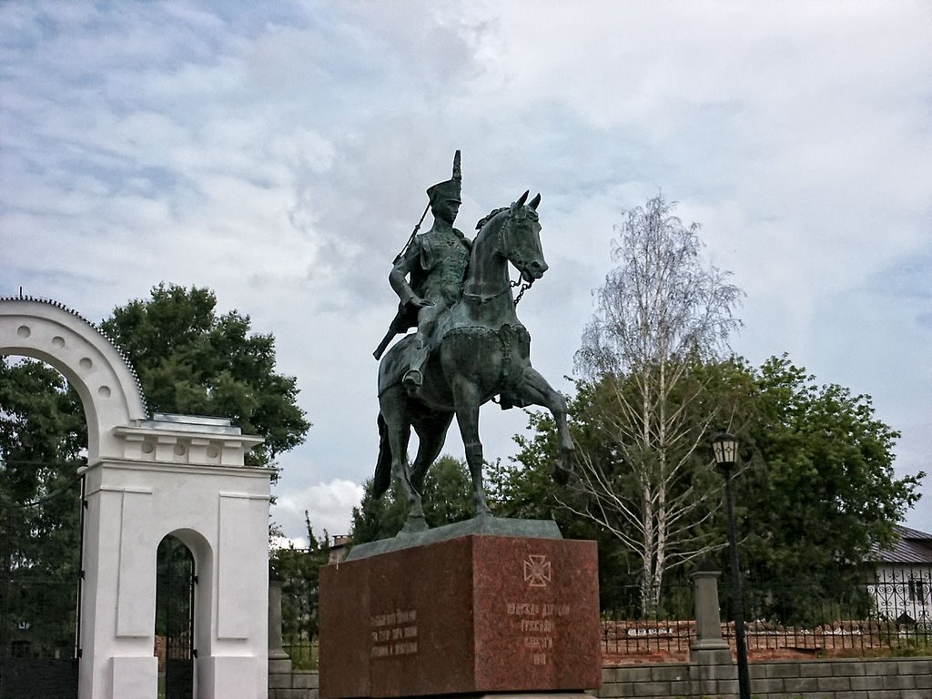 Памятник Н.А.Дуровой в Елабуге