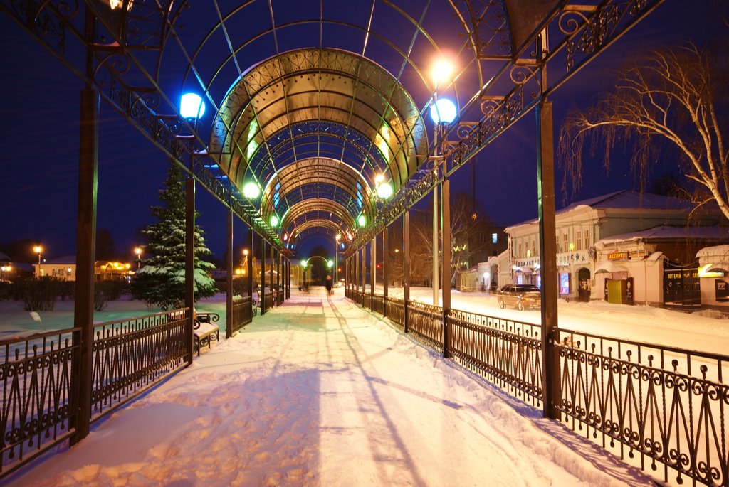 арка на площади