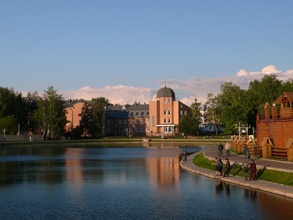 City Lake 4