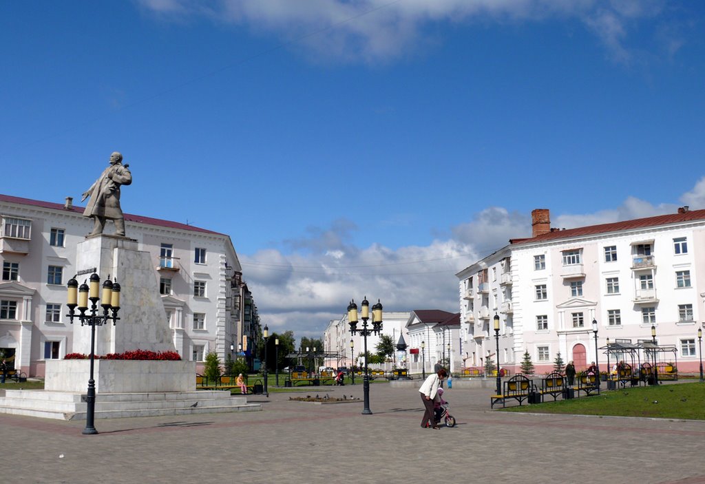 main square 2
