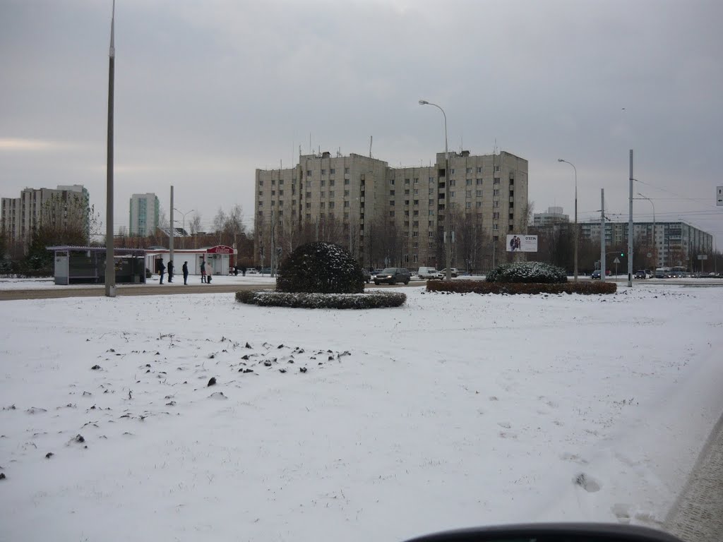 ПТУ-67 и общежитие.