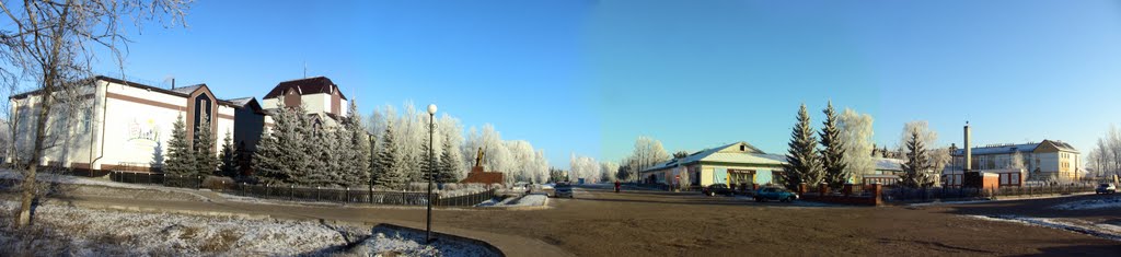 Площадь в центре села Старое Дрожжаное