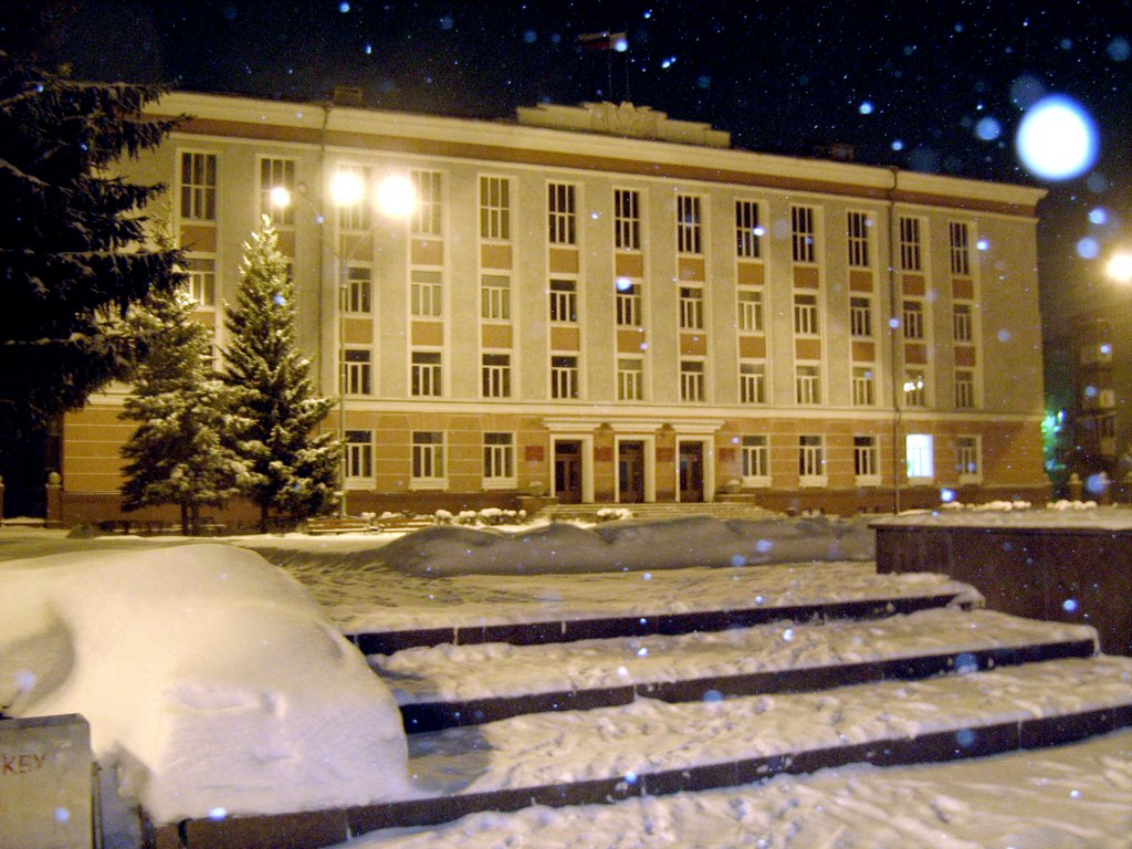 Ночь на площади