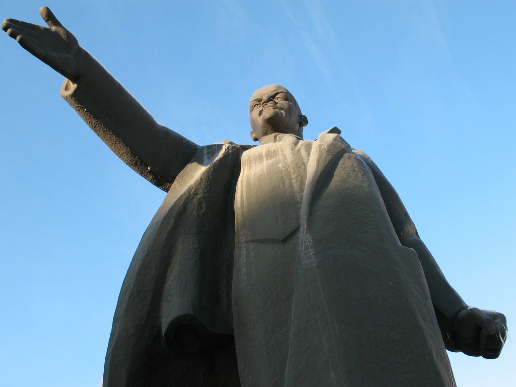 Памятник В.И. Ленину