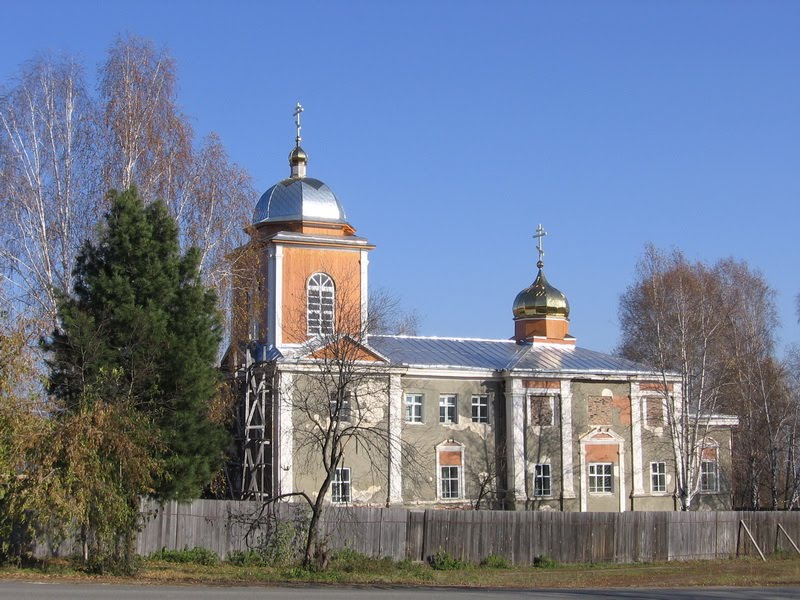 Храм