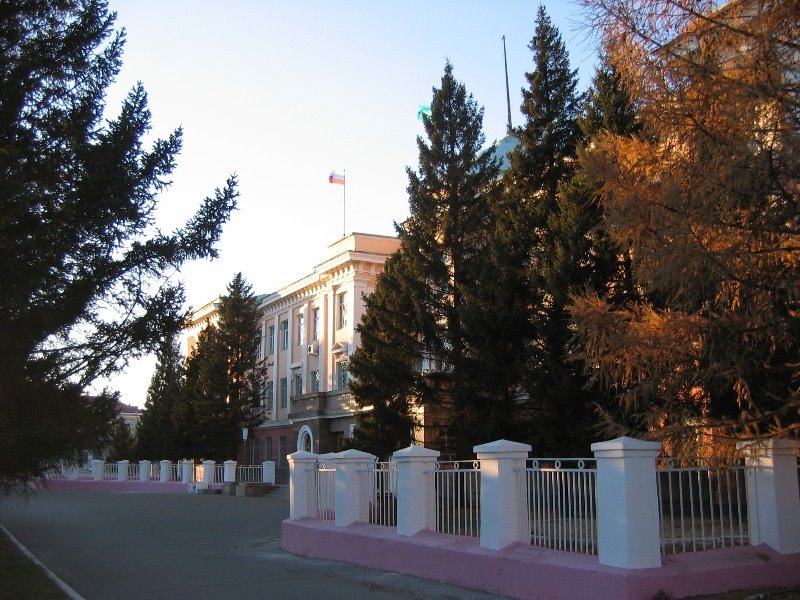 The Great Khural - Parliament of the Republic o Tuva - Великий Хурал - Парламент Республики Тыва