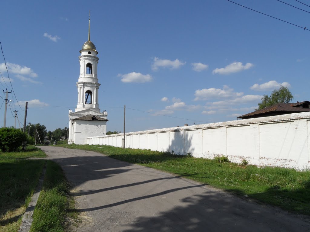 Алексеевская надвратная церковь
