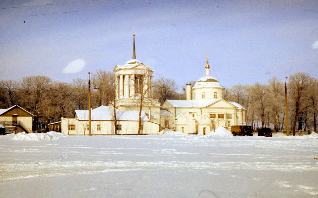 Храм