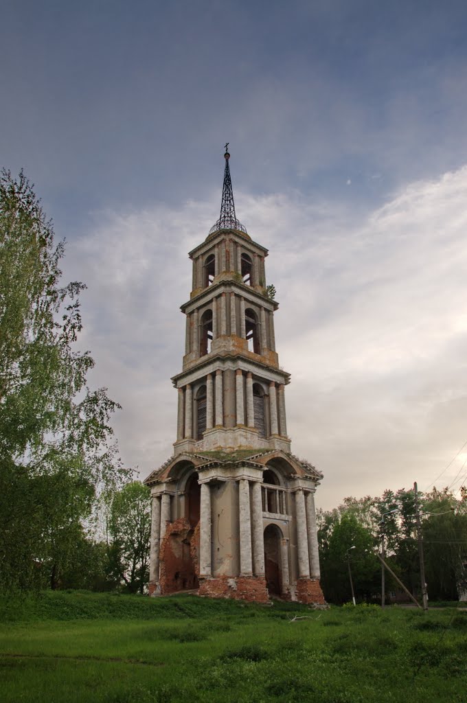 Nicholas tower. Николаевская колокольня