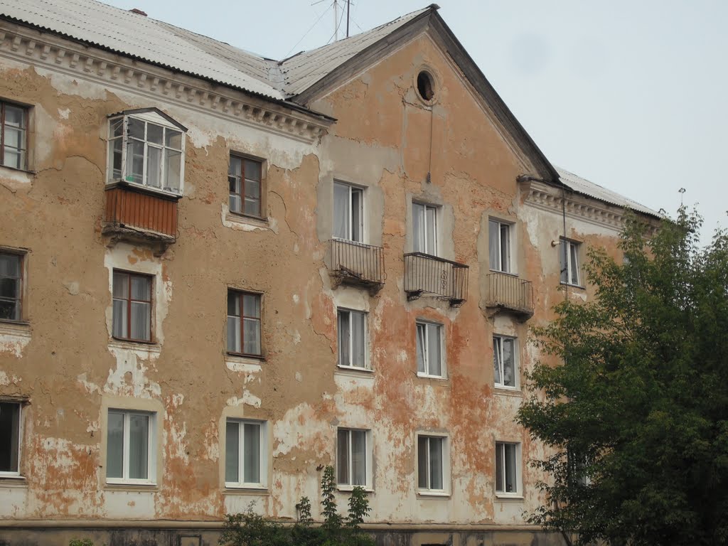 Французские балконы на ул. Ленина