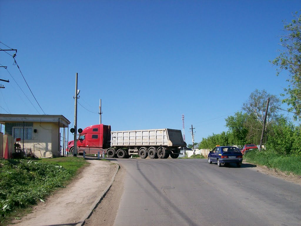 Плавск. Переезд