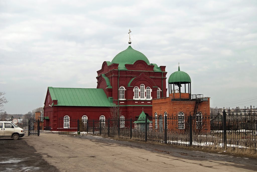 Супонь. Церковь Троицы Живоначальной