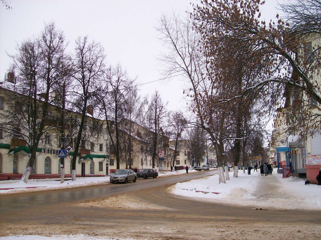 Перекрёсток улиц Ленина и Толстого