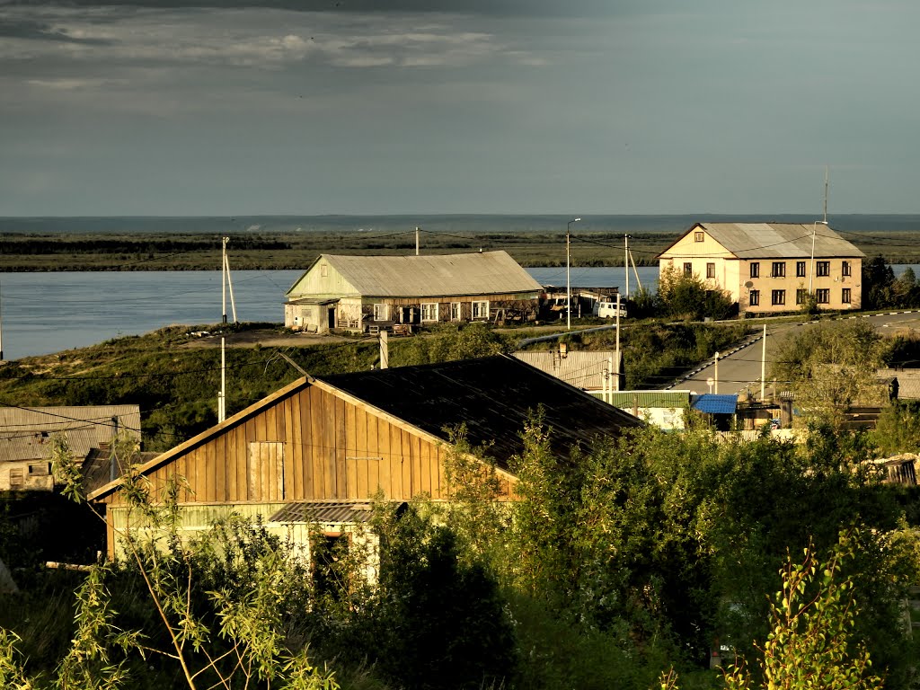 Serhat Karamuk Aksarka Акса́рка посёлок, центр Приуральского районаYamalo-Nenets Autonomous Okrug Priuralsky District